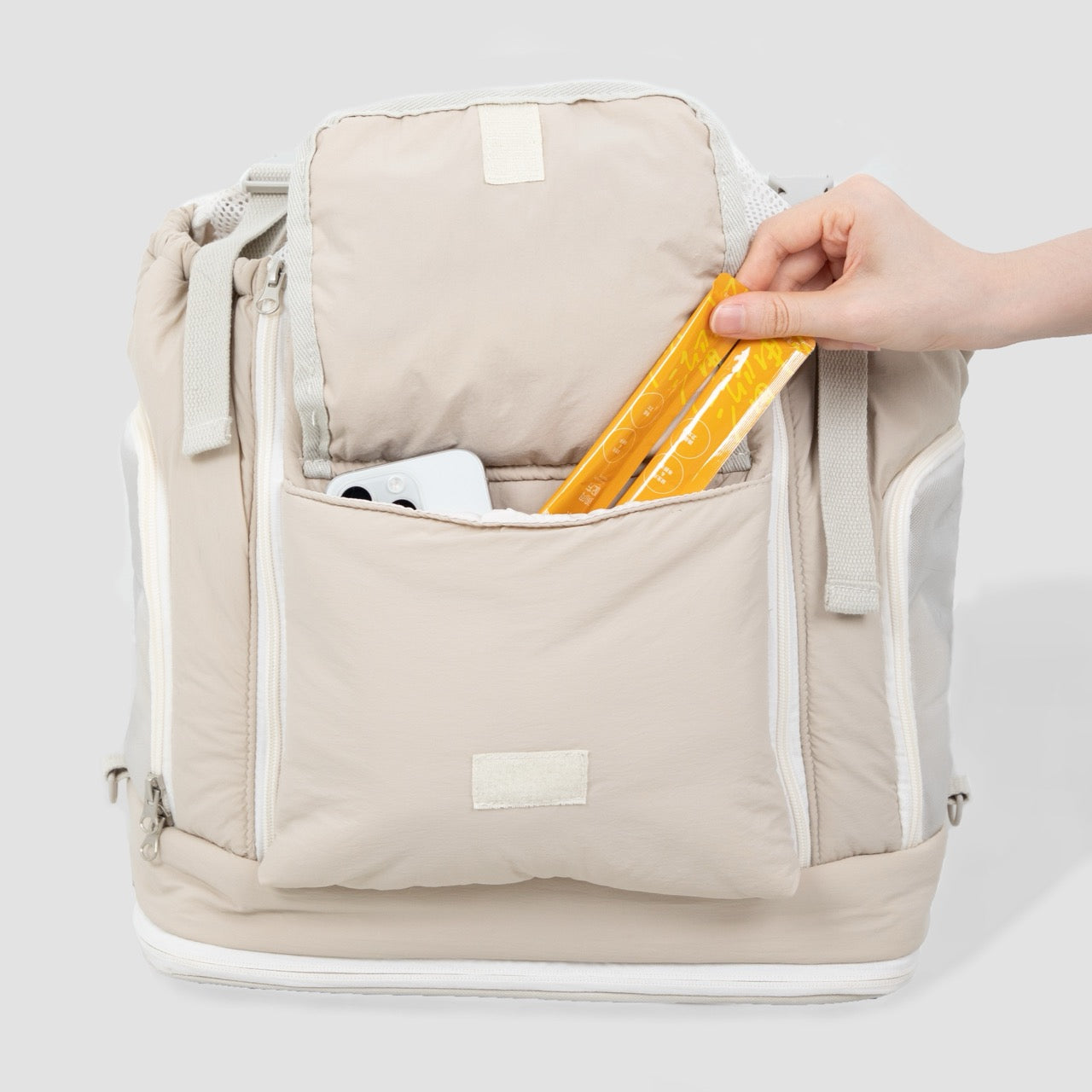Simple&Fashionable pet chest dog carrier bag